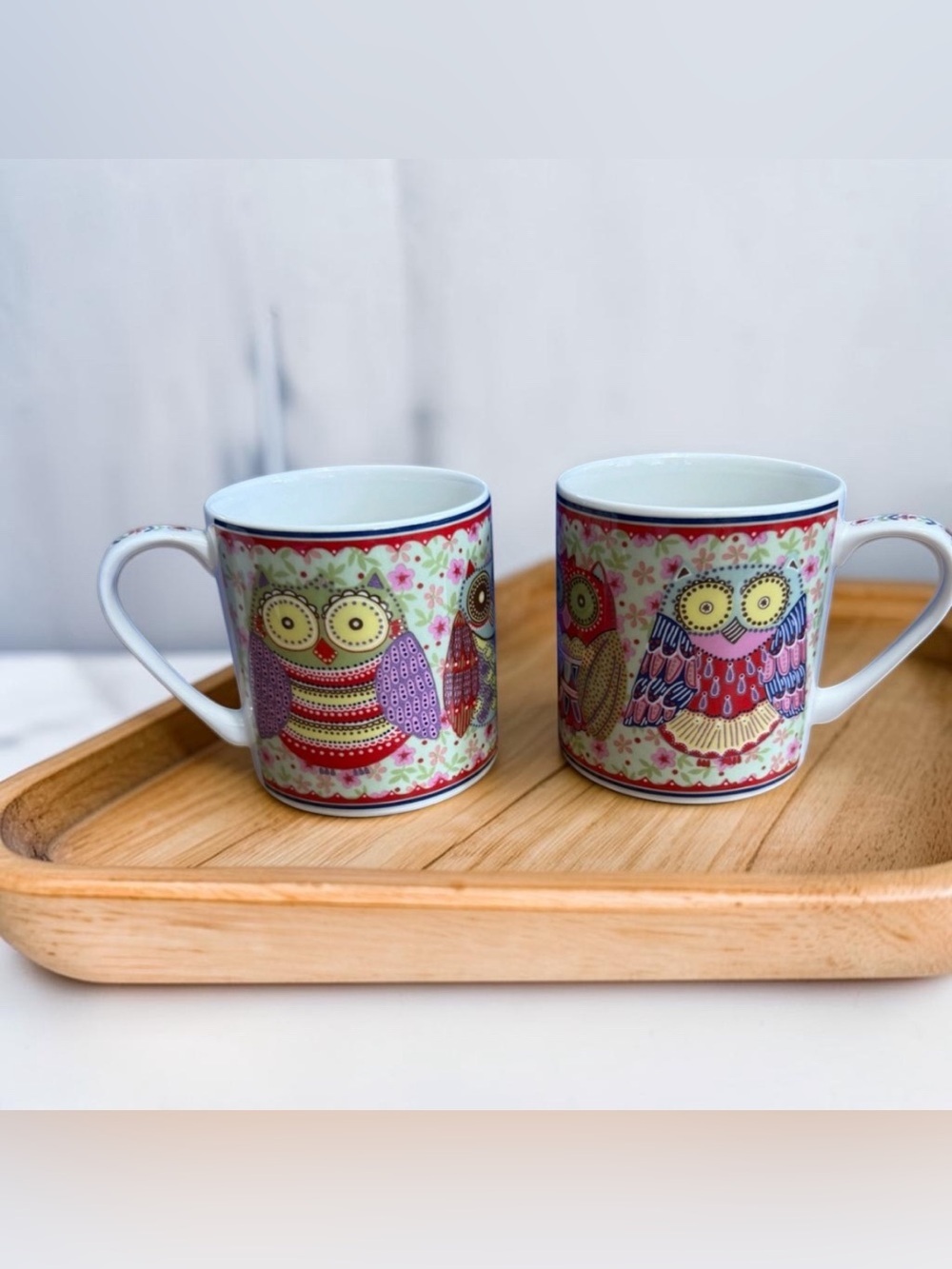 Queens “The Caravan Trail Night Owls” Fine Bone China Coffee Mugs 3.5”h x 3.25”w